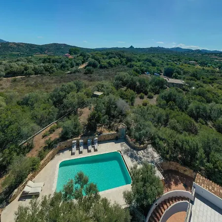 Villa Sardinia Family - Brunilde With Private Pool