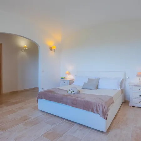 빌라 Sardinia Family - Brunilde With Private Pool 아르자케나