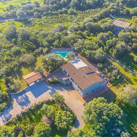 Sardinia Family - Brunilde With Private Pool * 아르자케나
