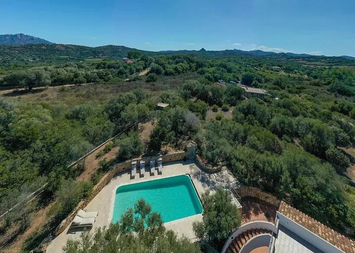 Villa Sardinia Family - Brunilde With Private Pool