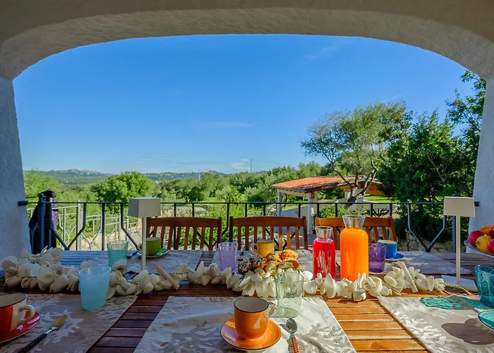 Sardinia Family - Brunilde With Private Pool Arzachena